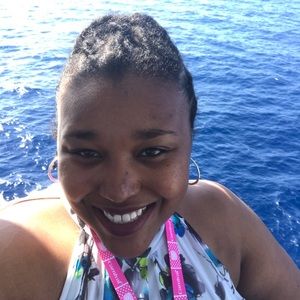 Meet your Posher, Shaneka
